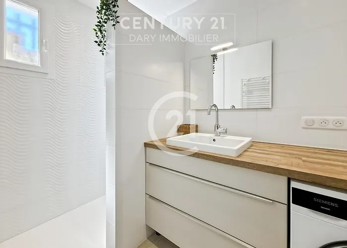 Apartment Superbe T4 Vue - *