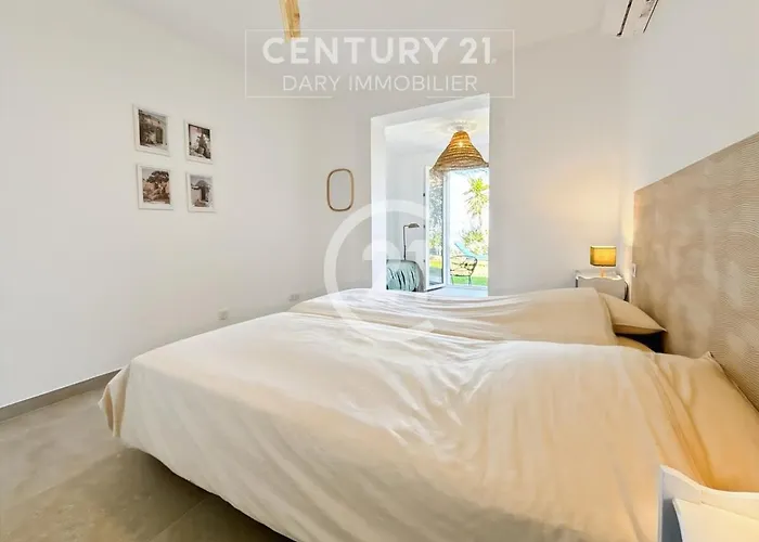 Superbe T4 Vue - * Calvi (Corsica)